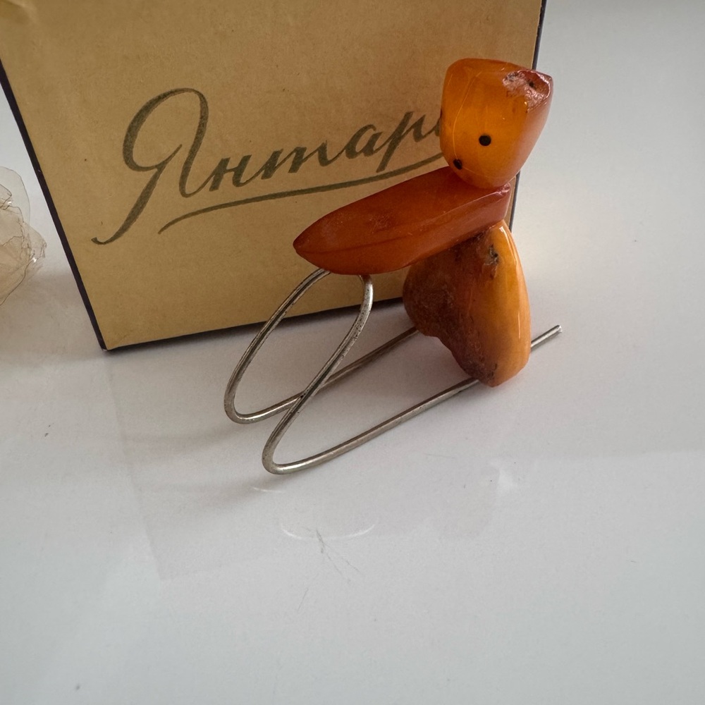 Vintage Amber Baltic Stone White Butterscotch Egg Yolk Figurine 15g Soviet USSR